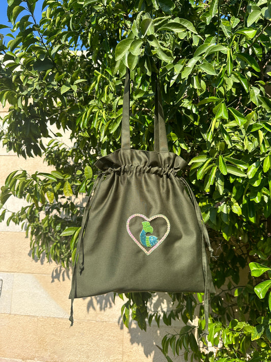 Green Fish Tie Tote Bag